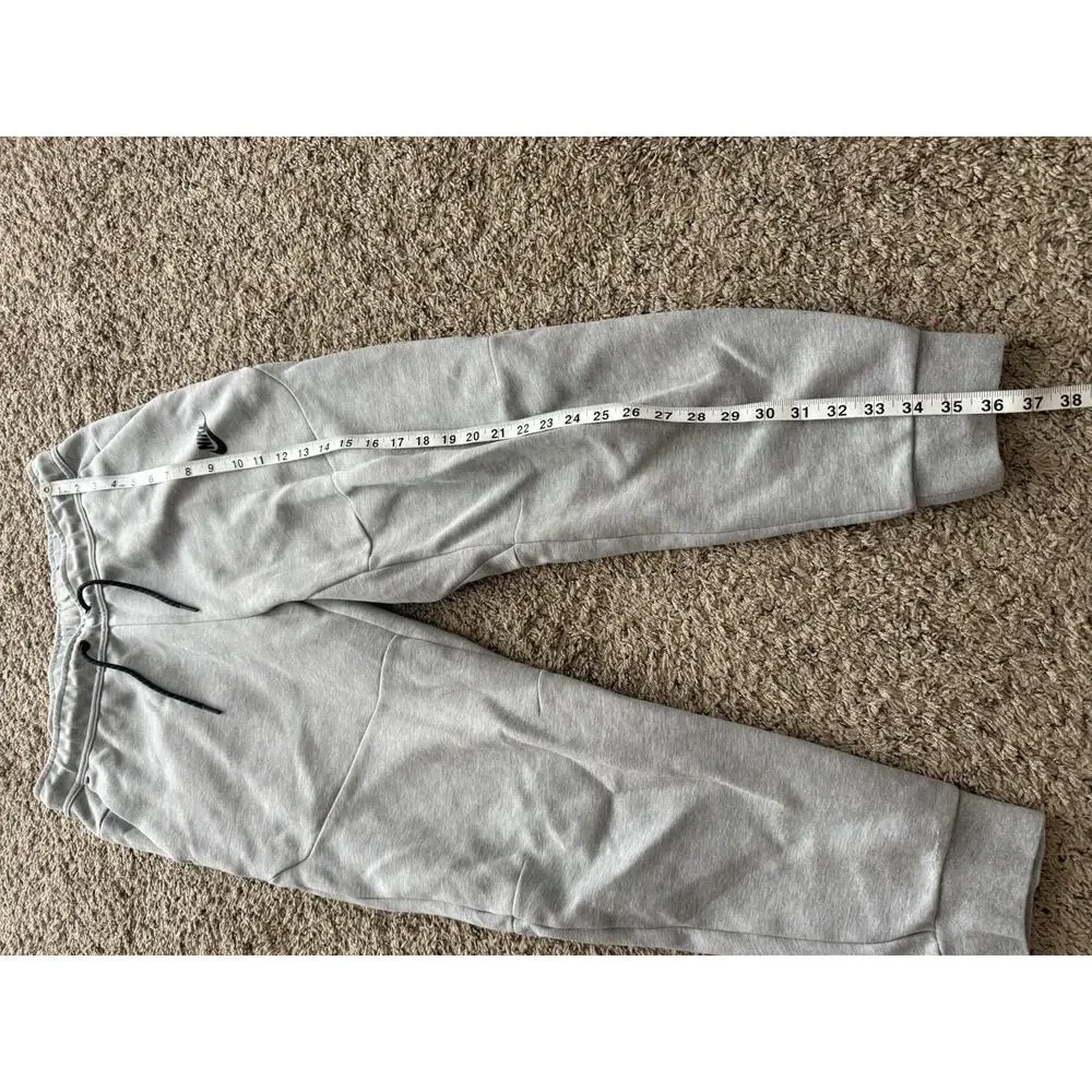 Nike Men’s Jogger Tech Fleece Maduro Pants Grey Medium